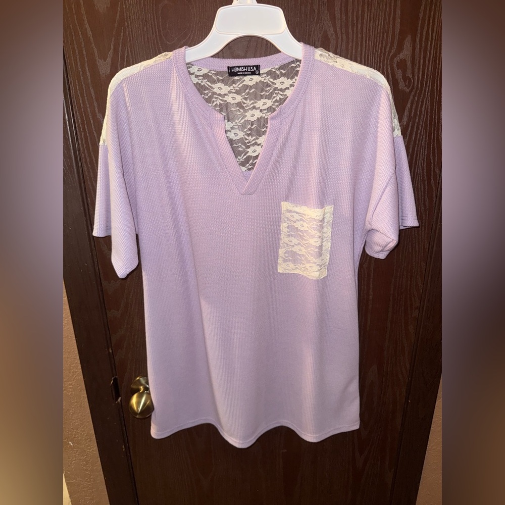 HEIMISH U.S.A. Lavender Lace Knit Split Neck Short Sleeve Blouse Size S